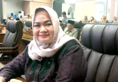Anggota DPRD Barito Utara Dukung Pengembangan Bakat Siswa Melalui FLS3N Anggota DPRD Barito Utara Dukung Pengembangan Bakat Siswa Melalui FLS3N